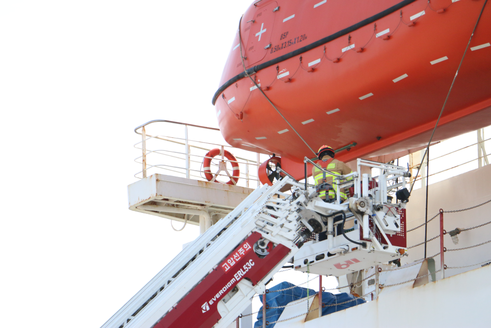 관련사진 (1).JPG