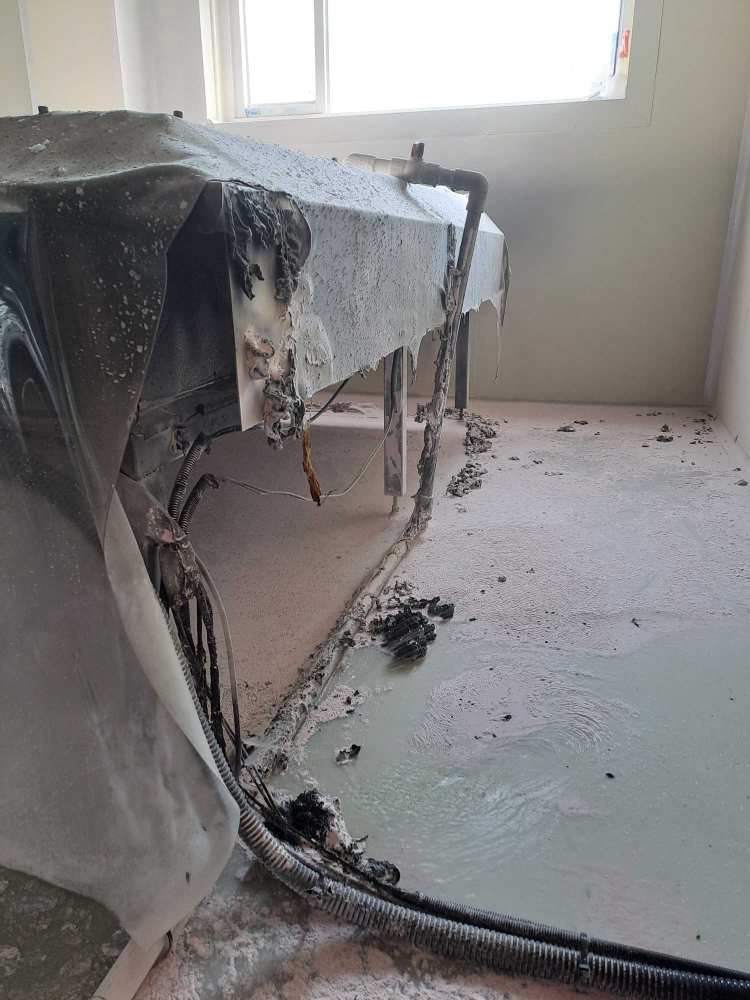 (1216)고성 죽왕면 건물화재.jpg