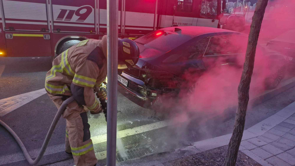 0706 홍천 배수로 화재.jpg