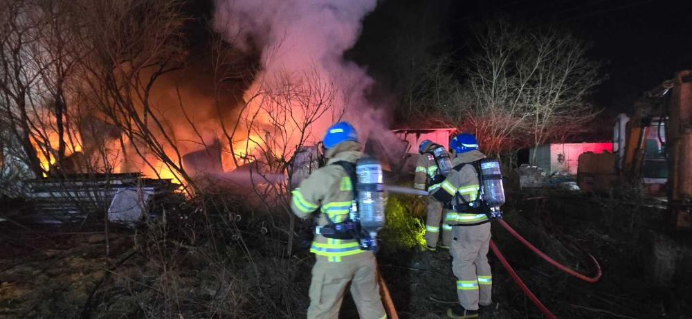 (2348)태백 혈동 건물화재.jpg