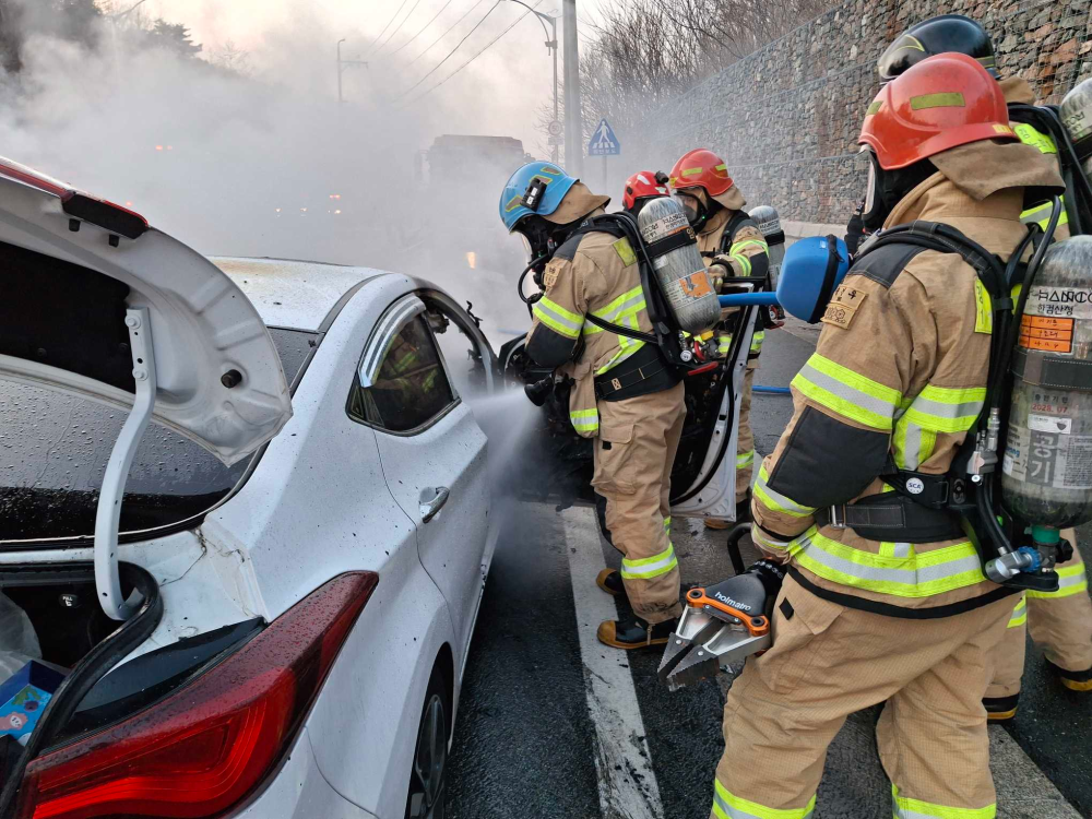1803 속초 도문동 차량화재-2.jpg