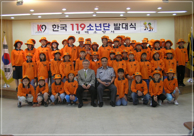 단체사진.jpg