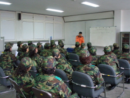 심폐소생술 교육1.JPG