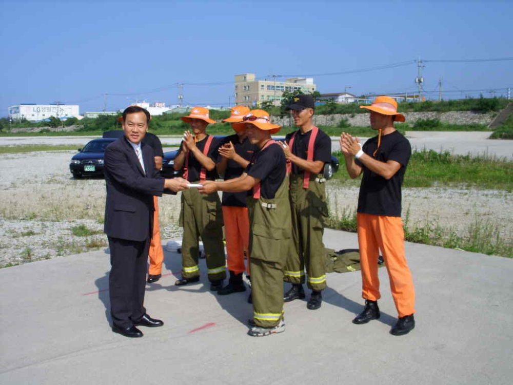 선두단 격려.JPG