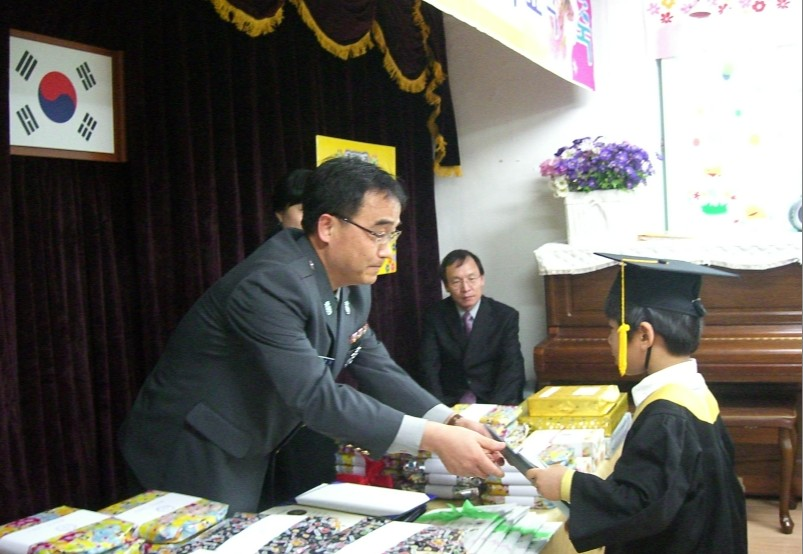 봉양어린이집_표창장_전수.jpg