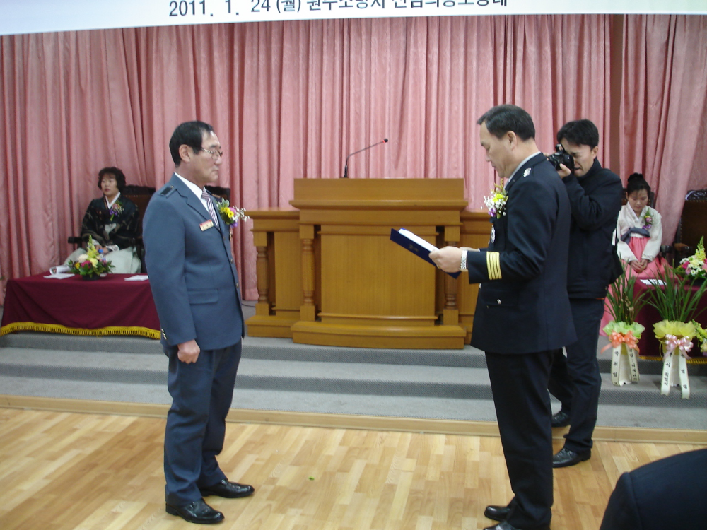 2011.01.24의소대이취임식_024.jpg