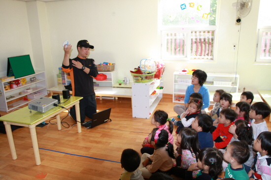 111004_한슬어린이집_방문교육_009.jpg