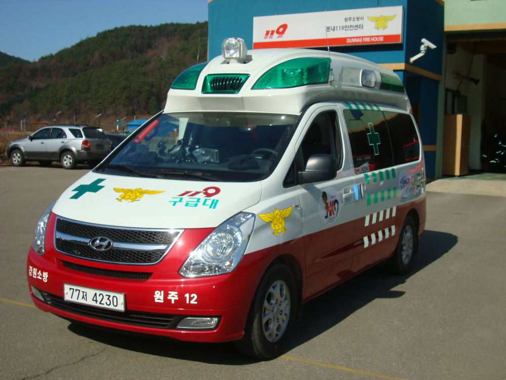 구급차외부.JPG