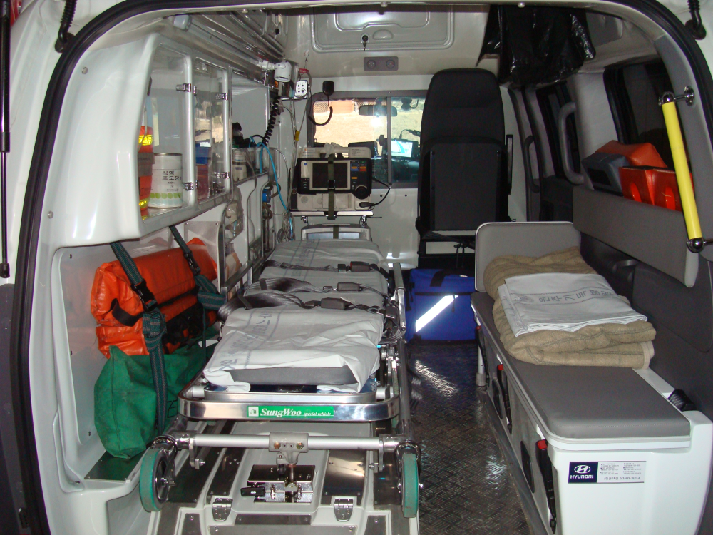 구급차내.JPG