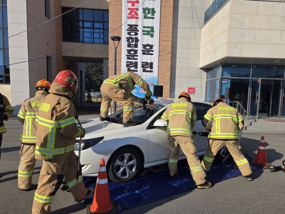 [0.5k]10.28.) 긴급구조종합훈련8.jpg